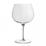 Corinne Gin Cocktail Color 	Clear
Capacity 	23oz / 650ml
Dimensions 	7¾\ / 195mm
Material 	Handmade Crystal Glass
Pattern 	Corinne